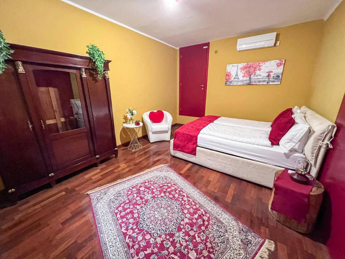 Loft Di Charme In Centro Genova Apartment Exterior photo